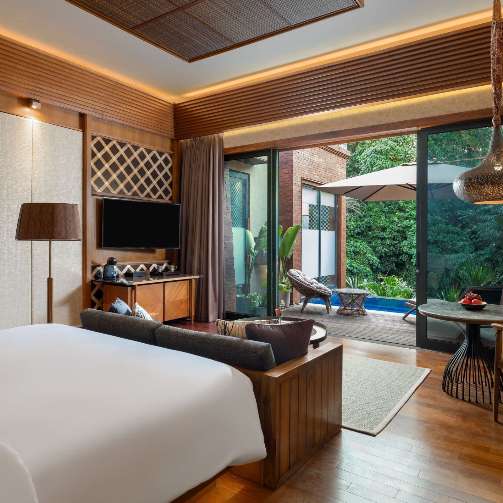 River-View-Villa-King.jpg