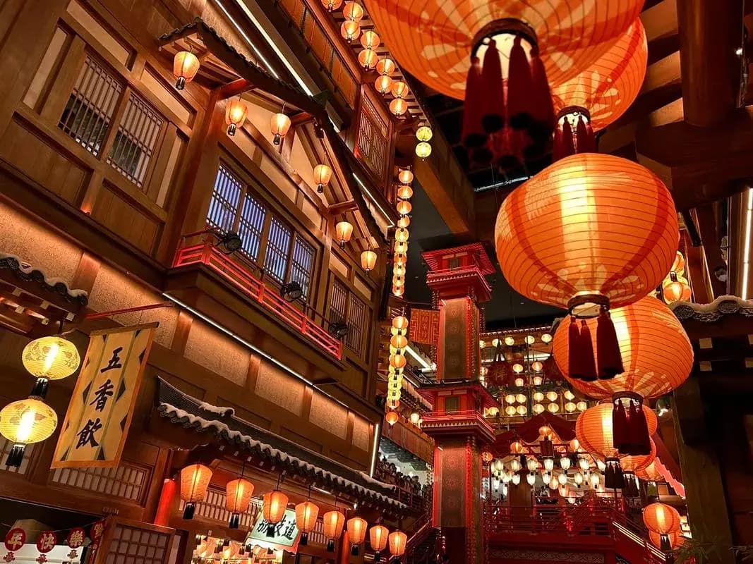 The "Chang'an Twelve Hours"