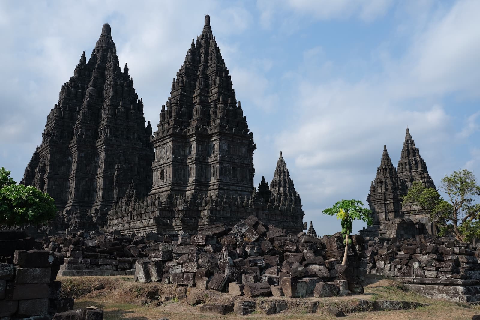 homepage-explore-country-indonesia-1