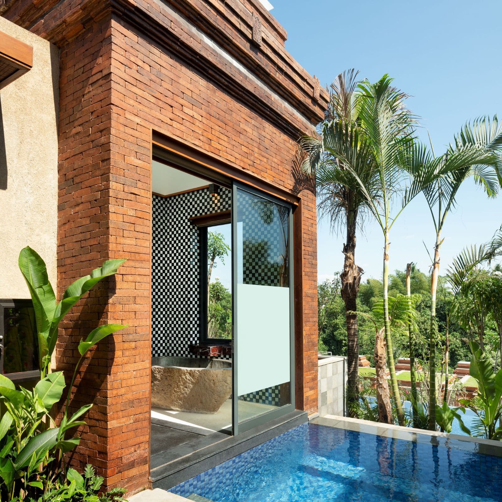 pool-view-villa-16001600.jpg